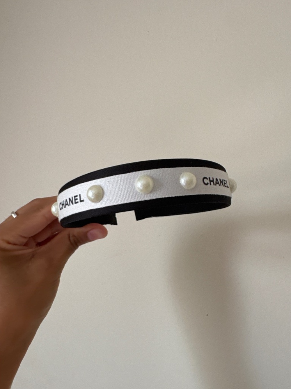 Chanel Ribbon Headband - Picture 5 of 5
